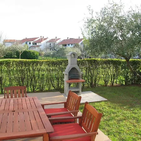 Oliva, Διαμέρισμα *