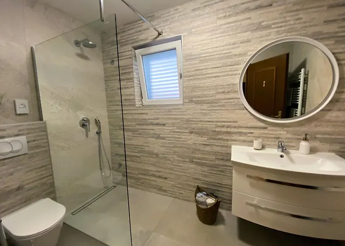 Oliva, Apartman Poreč